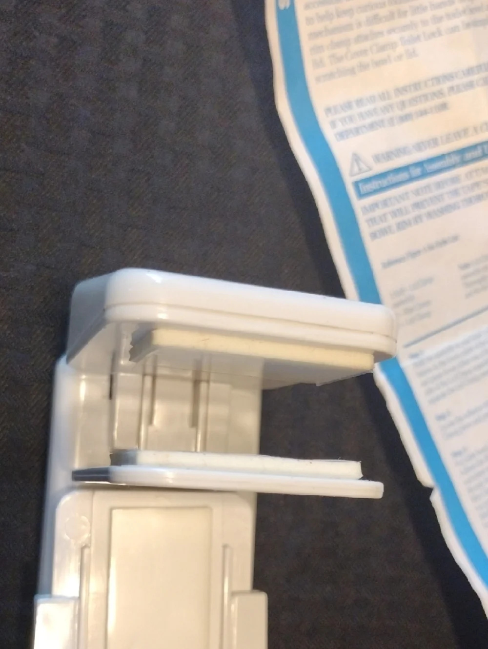 Safety 1st Cover Clamp Toilet Lock - White